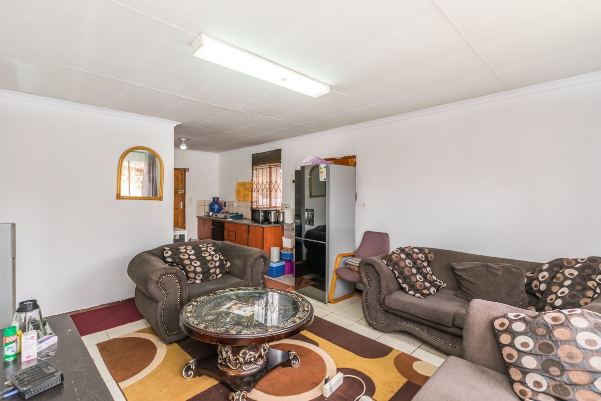 Make New Family Memories or Simply invest! - Photo 3