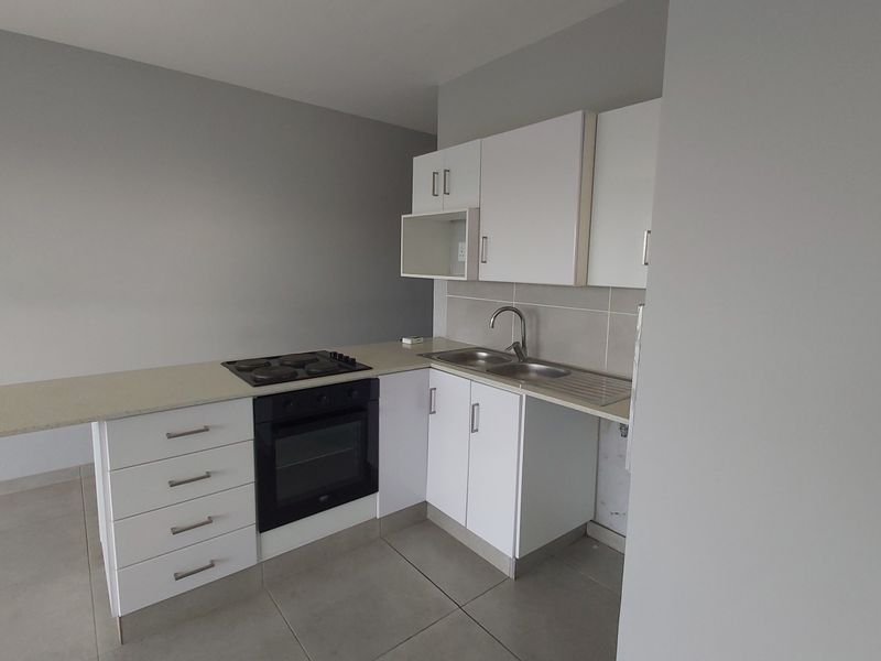 ATHLONE -1 Bedroom apartment to Let - Photo 3