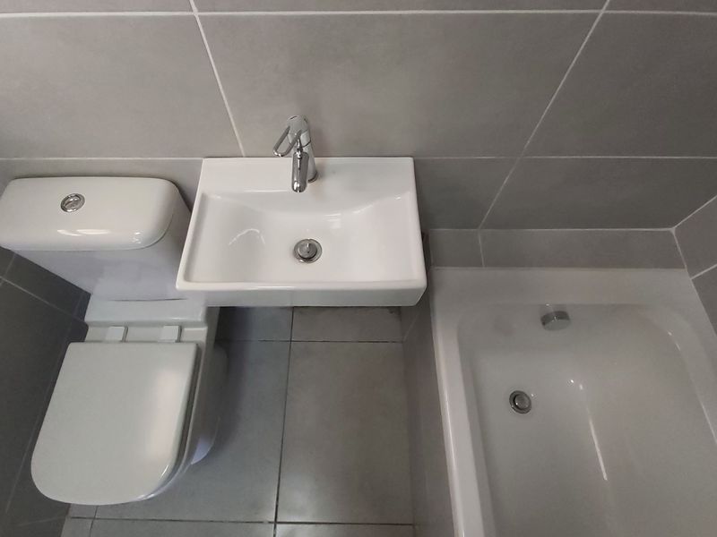 ATHLONE -1 Bedroom apartment to Let - Photo 7