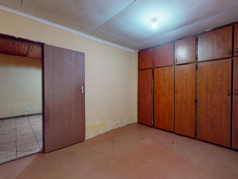 Three Bedroom Family House To Rent at Sarafina in Ikageng Location Potchefstroom - Photo 8