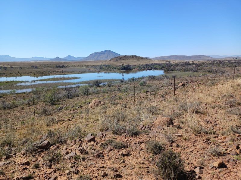 Uitsonderlike 1567.8819 ha Skaap en Beesplaas naby Cradock - Photo 3