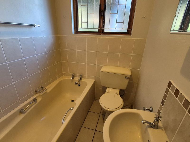 CHARMING COMPLEX - Photo 9