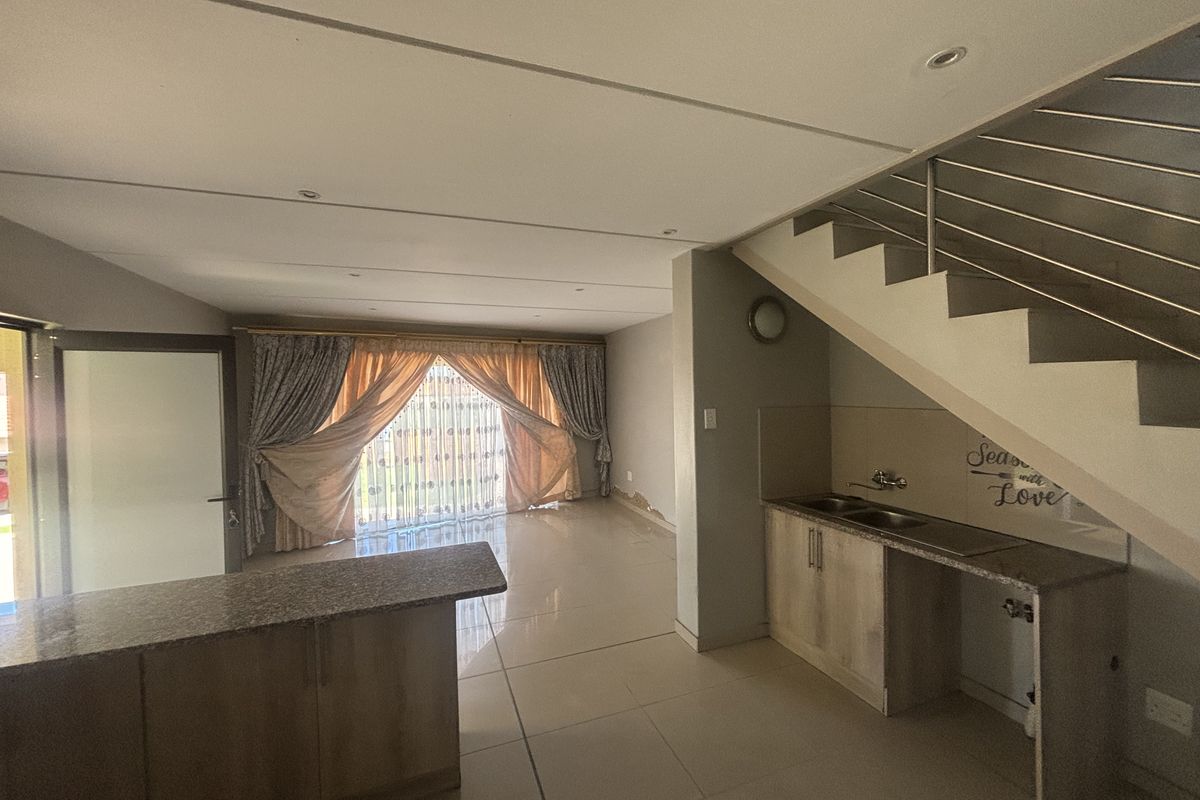 Exclusive Sole Mandate in Complex - Photo 4