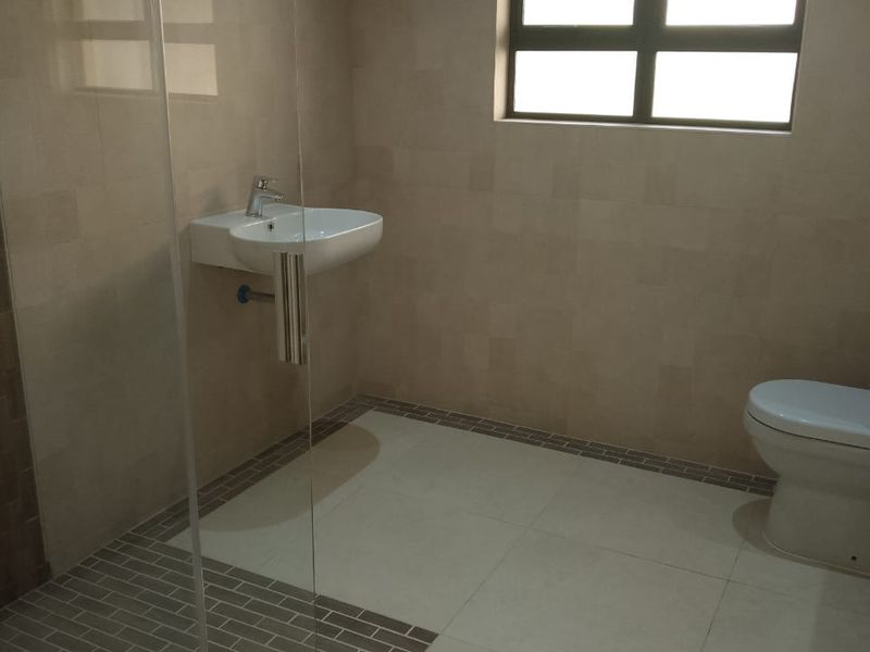 A Cozy and charming unit - Photo 9