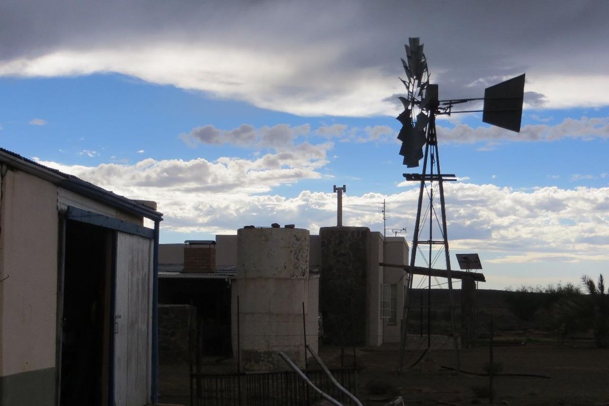 Calvinia: Expansive Farm For Sale - Photo 5