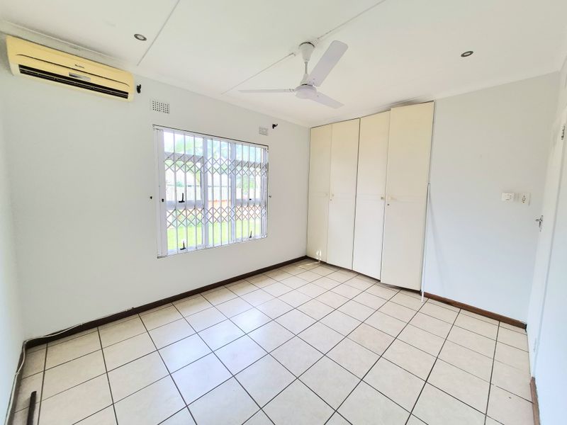 3 bedroom townhouse - Photo 9