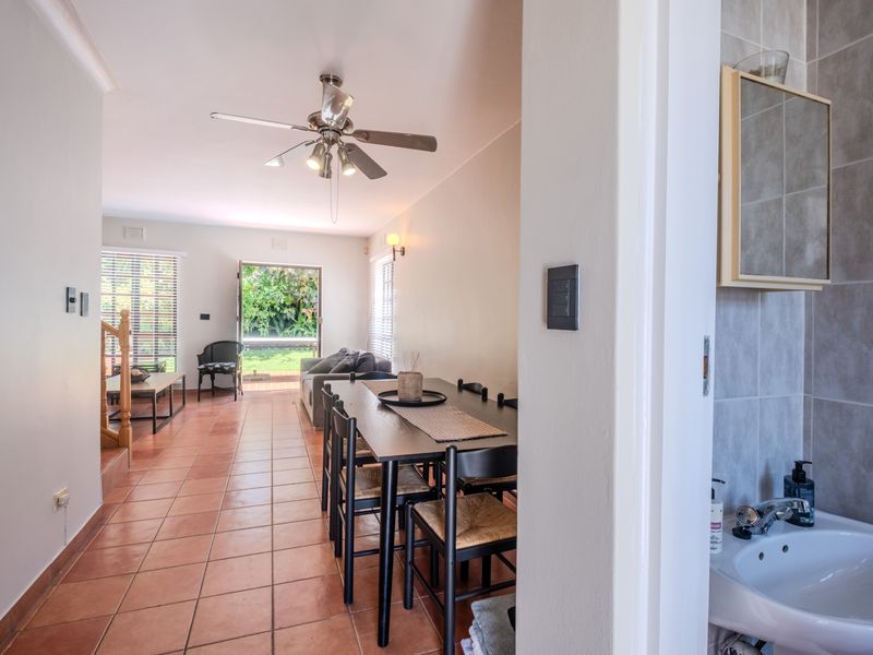 2 Bedroom 2 Bathroom duplex  in the Heart of Umhlanga - Photo 3