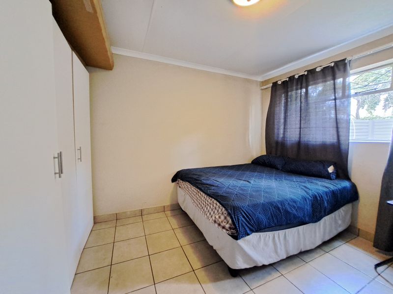 Cottage To Rent in Melville - Photo 5