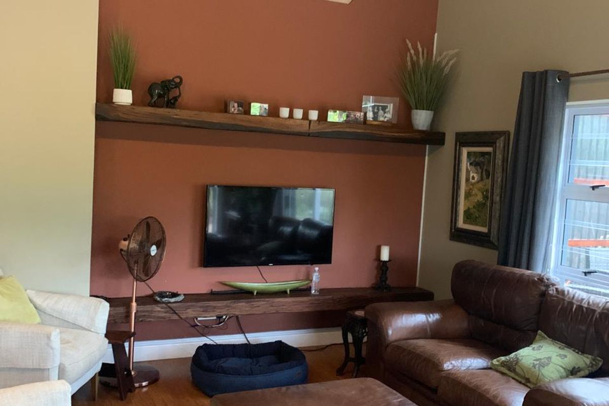 "New on the Market - Don't Miss Gem" - Photo 4