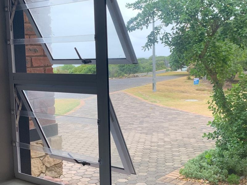 "New on the Market - Don't Miss Gem" - Photo 10