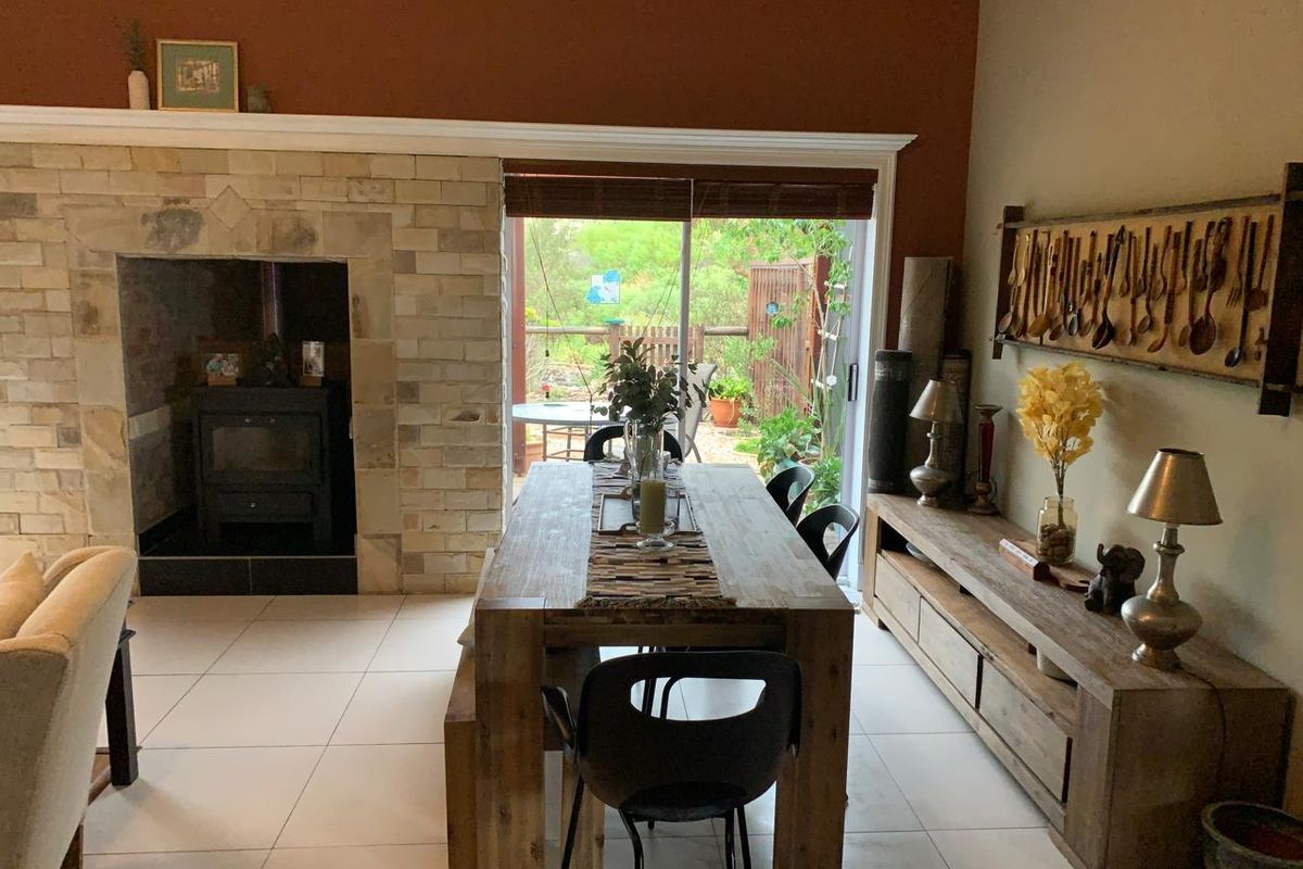 "New on the Market - Don't Miss Gem" - Photo 5