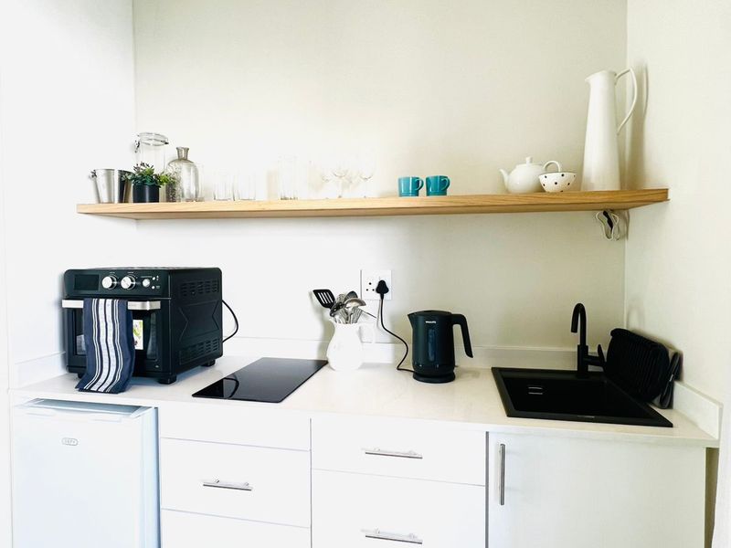 Garden Cottage to Rent – Croydon Olive Estate (Gated & Secure) - Photo 7