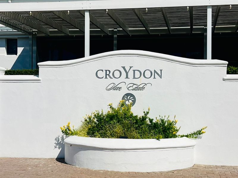 Garden Cottage to Rent – Croydon Olive Estate (Gated & Secure) - Photo 2