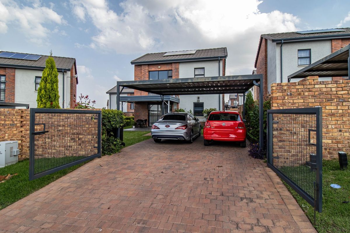 Modern 3-Bedroom 2,5 bathrooms cluster  for Sale in Lion’s Pride Lifestyle Estate – Kilimanjaro - Photo 2