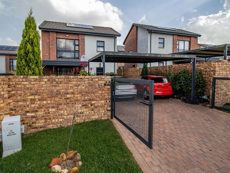 Modern 3-Bedroom 2,5 bathrooms cluster  for Sale in Lion’s Pride Lifestyle Estate – Kilimanjaro - Photo 3