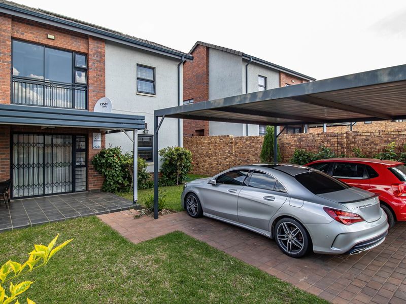 Modern 3-Bedroom 2,5 bathrooms cluster  for Sale in Lion’s Pride Lifestyle Estate – Kilimanjaro - Photo 6