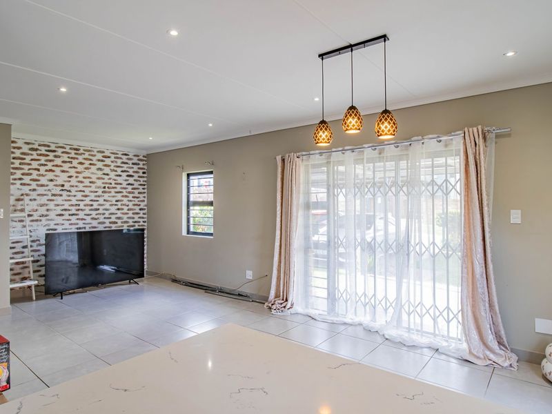 Modern 3-Bedroom 2,5 bathrooms cluster  for Sale in Lion’s Pride Lifestyle Estate – Kilimanjaro - Photo 7