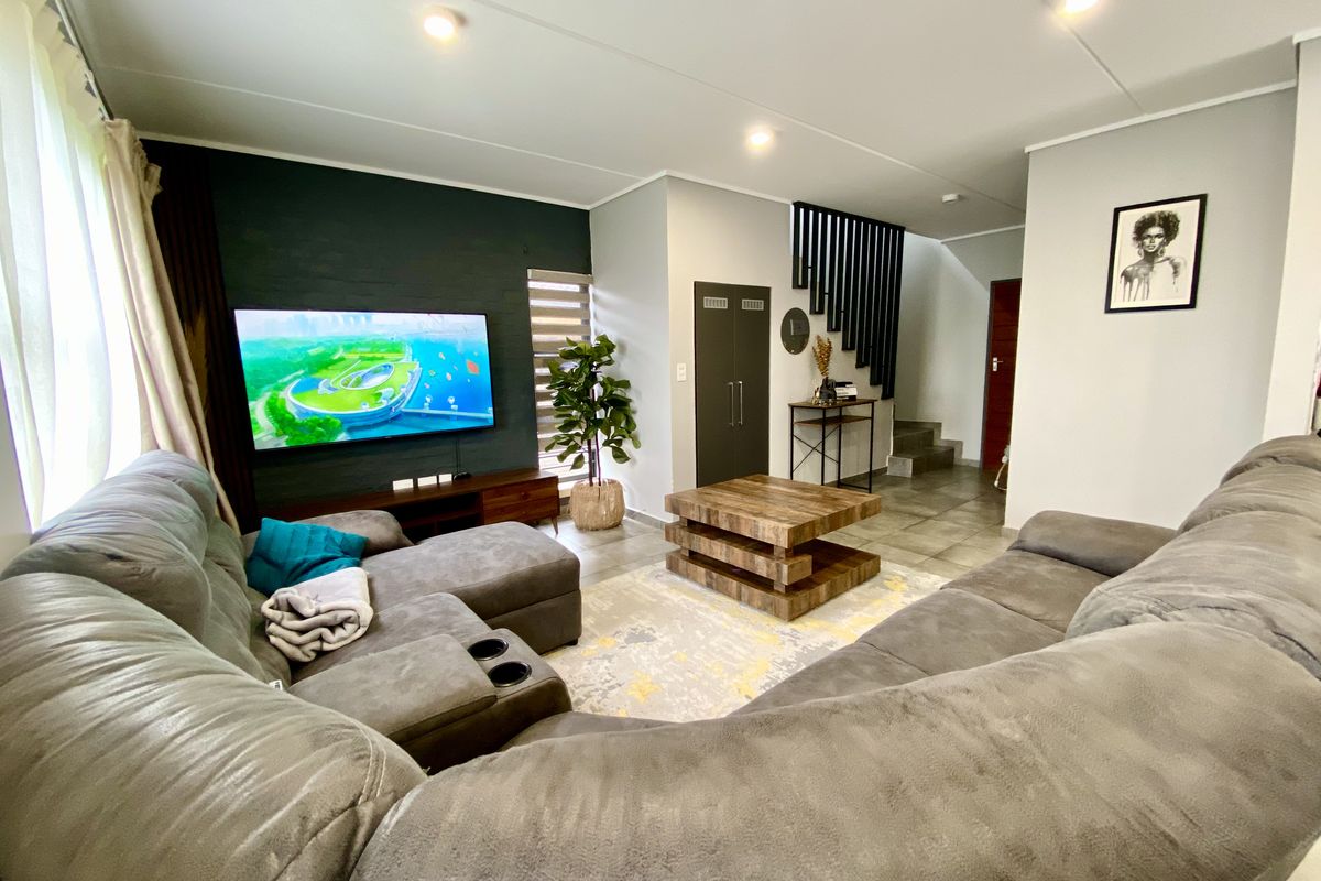 Modern 4-Bedroom House in Secure Estate Lotus Gardens – Perfect for a Family or Couple - Photo 5