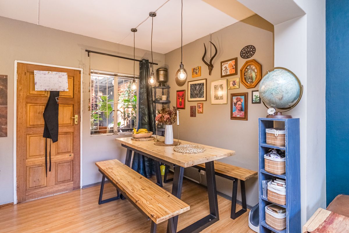 2 Bedroom Duplex for sale in die Hoewes - Photo 5