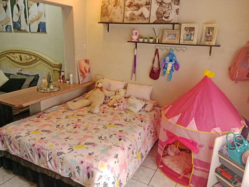 5 bedrooms 3 Bathrooms Alberton North - Photo 10