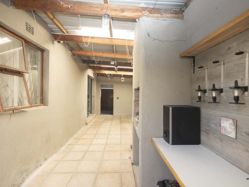 Calling all Investors and First time buyers - Photo 10