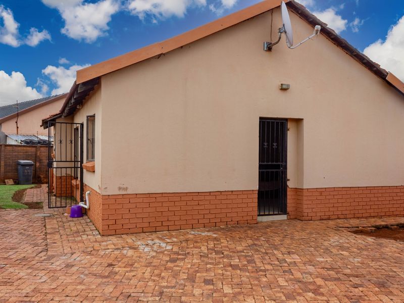 Affordable Investment in a High-Demand Area - Photo 5