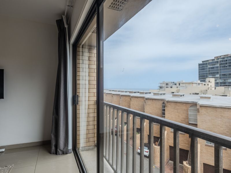 Apartment For Sale In Umhlanga - Photo 4