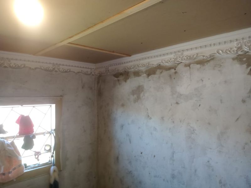 2 Bedroom Fixer-Upper with Spacious Yard in NU 13 - Photo 8