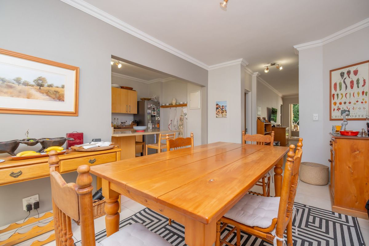 Spacious 3 Bedroom Ground Floor Apartment with Private Garden – Prime Sandton Living - Photo 5