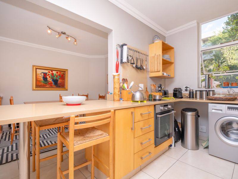 Spacious 3 Bedroom Ground Floor Apartment with Private Garden – Prime Sandton Living - Photo 10