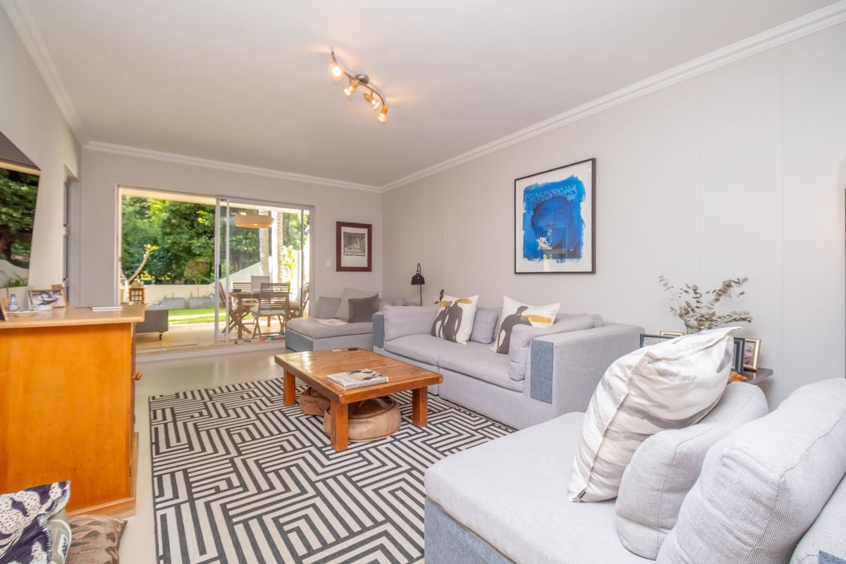 Ground Floor 3 Bedroom Apartment with Private Garden for Sale – Prime Sandton Location - Photo 2