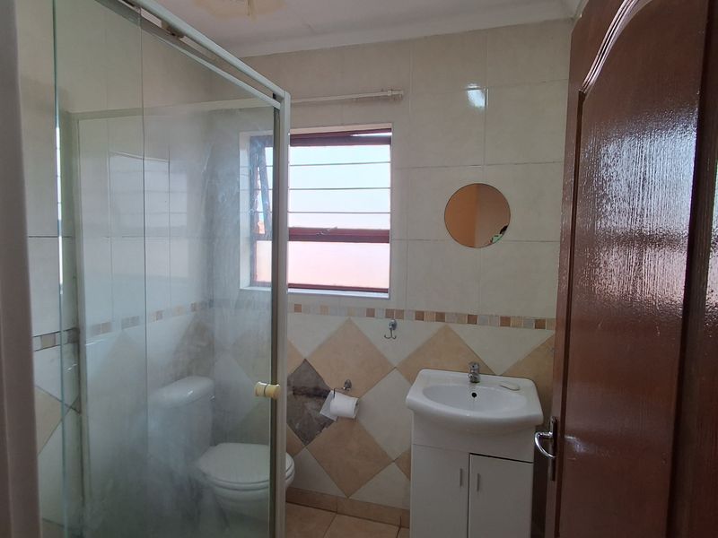 3-Bedroom Townhouse for Sale in Dunnottar Nigel - Photo 9