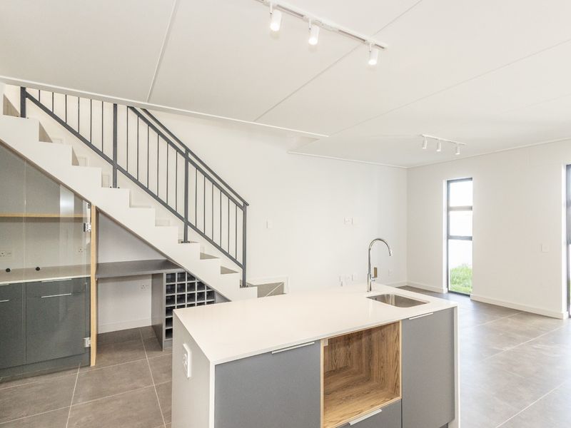 Modern 3-Bedroom House in Le Coste Estate - Photo 5