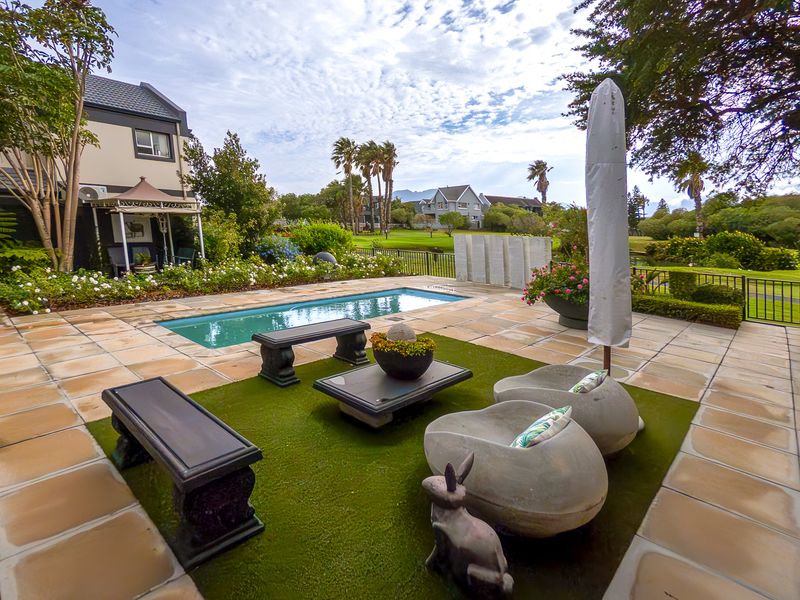 An Architectural Sanctuary on the Fairway – Exceptional Luxury Living in Greenways Golf Estate - Photo 3