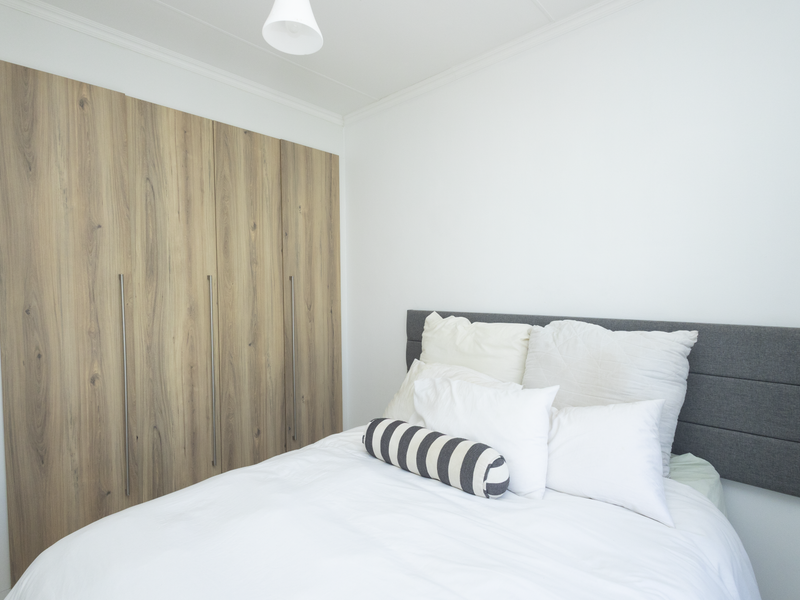 Modern 1-Bedroom Apartment in the Popular De Zicht Lifestyle Estate - Photo 7