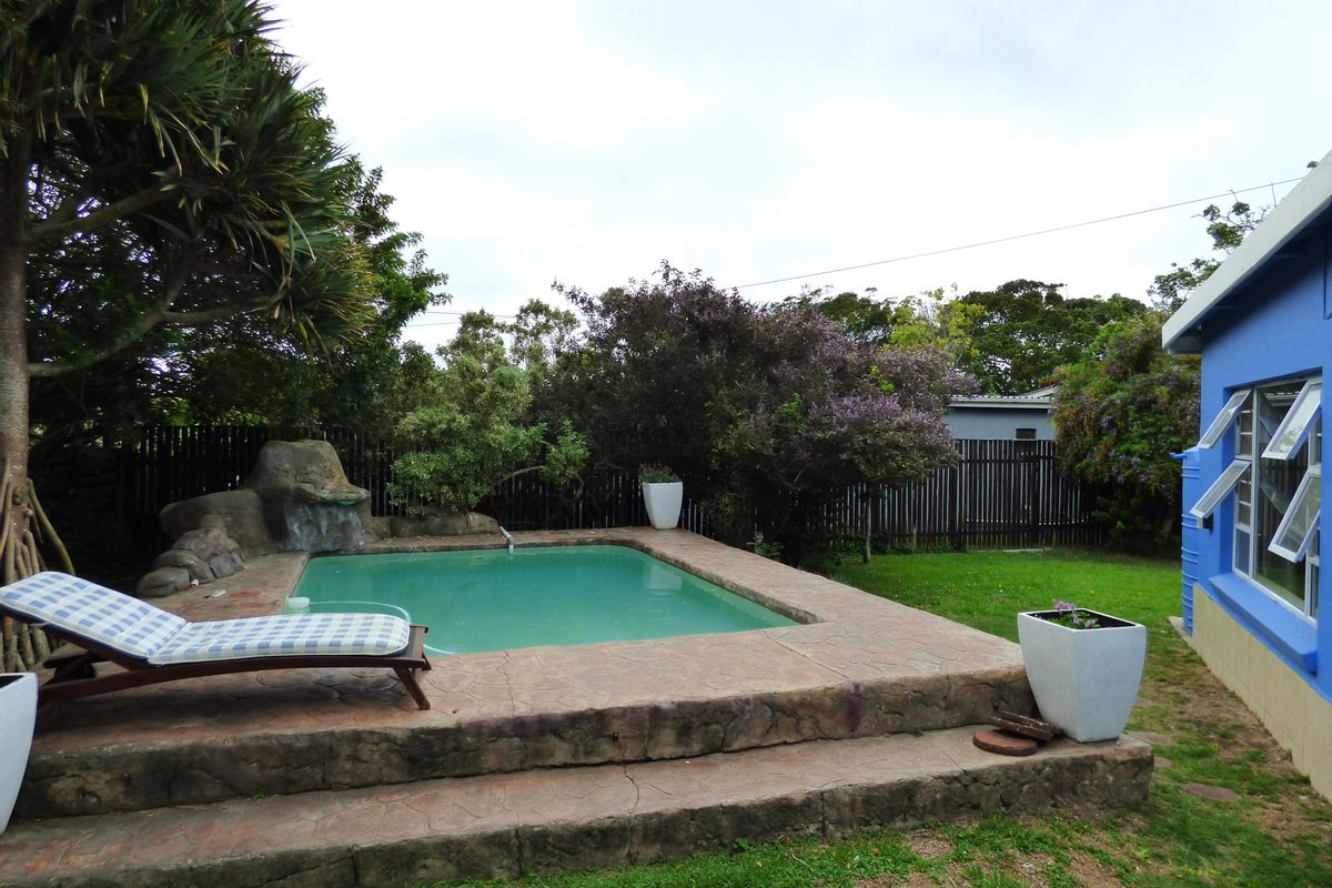 Spacious Family Living With Extras in Lambert Road, Port Alfred - Photo 5