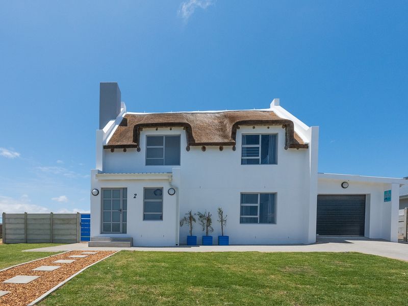 Bank Assisted Sale - Fully Renovated Home in Struisbaai - Photo 2