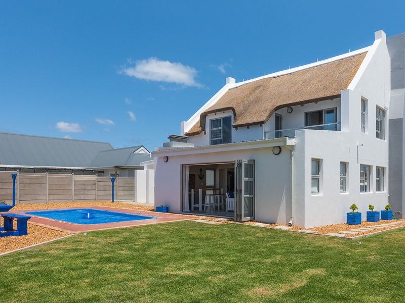 Bank Assisted Sale - Fully Renovated Home in Struisbaai - Photo 3