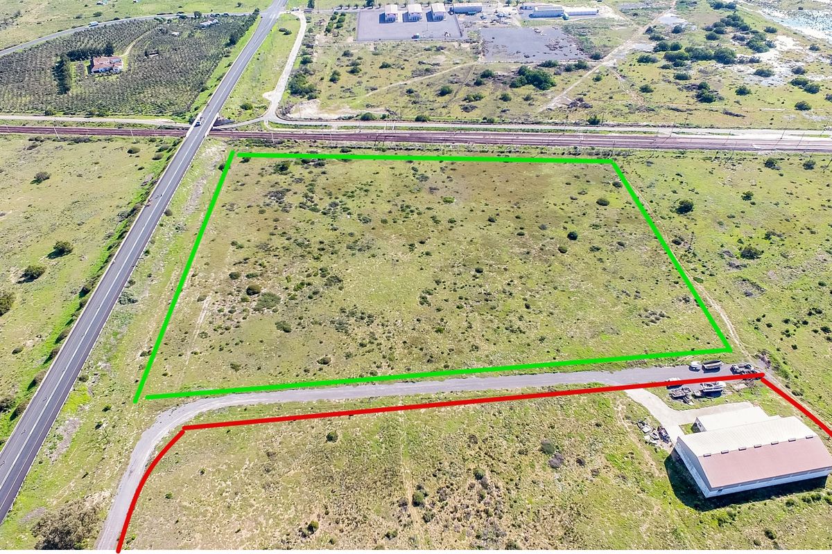 Vacant Industrial Land - Photo 3