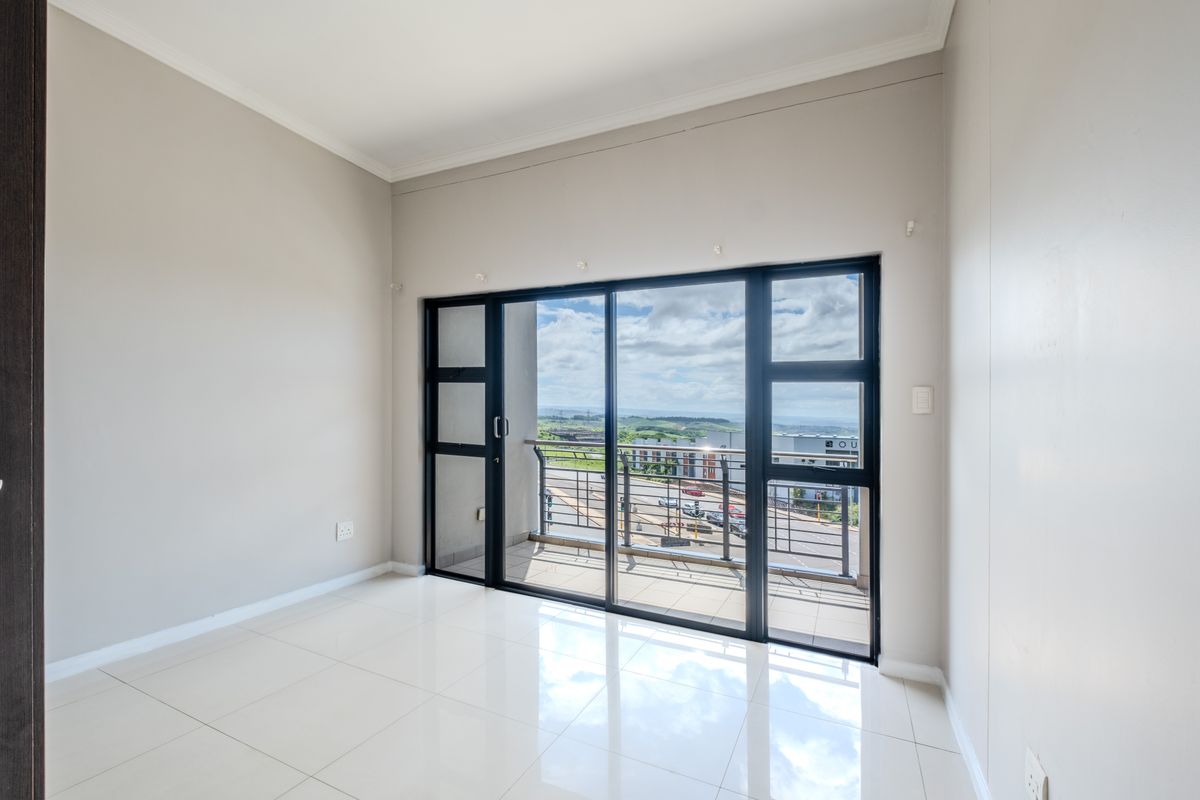 3 Bedroom Apartment in Urban Park  Umhlanga Ridge - Photo 5