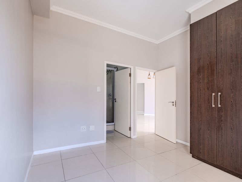 3 Bedroom Apartment in Urban Park  Umhlanga Ridge - Photo 9