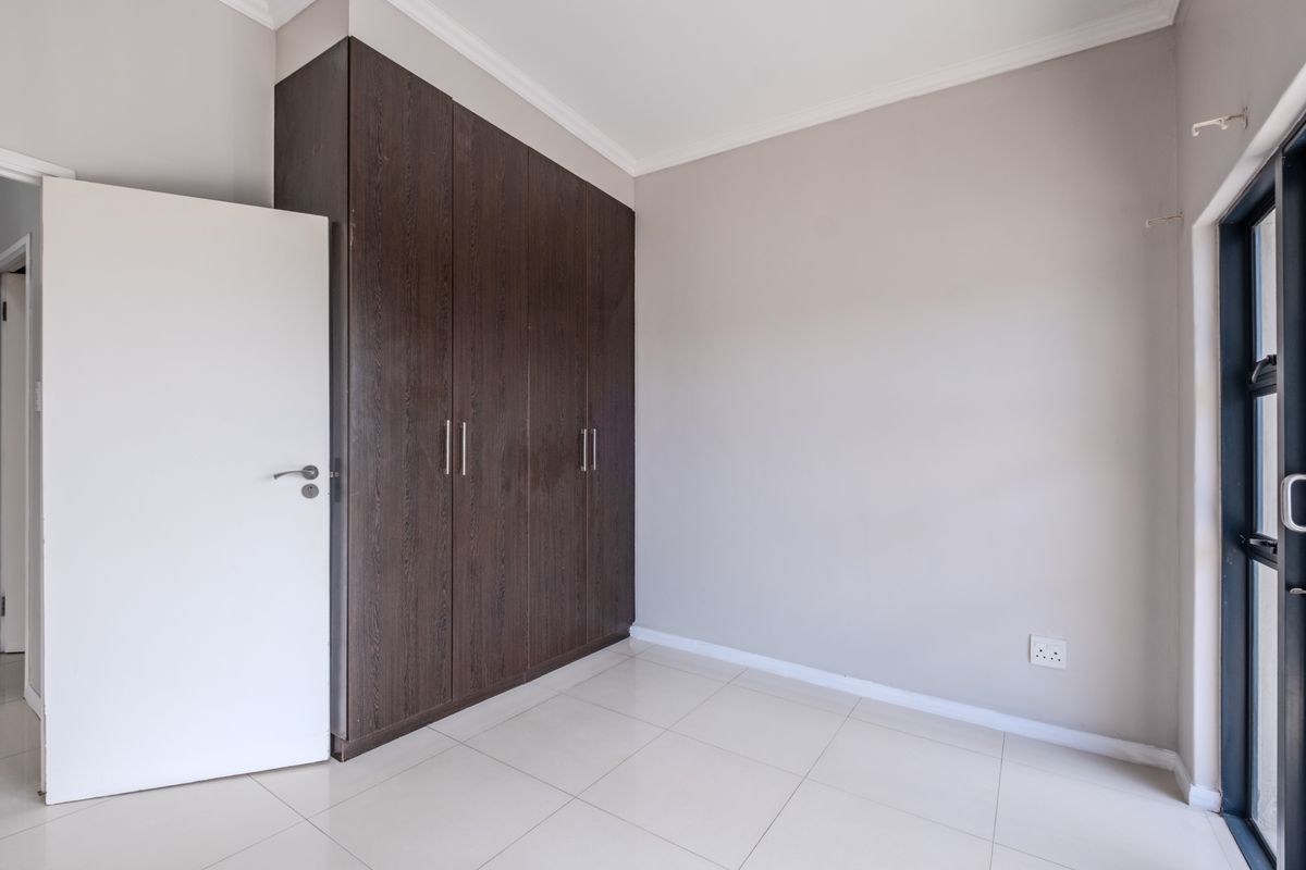 3 Bedroom investment opportunity - Photo 5