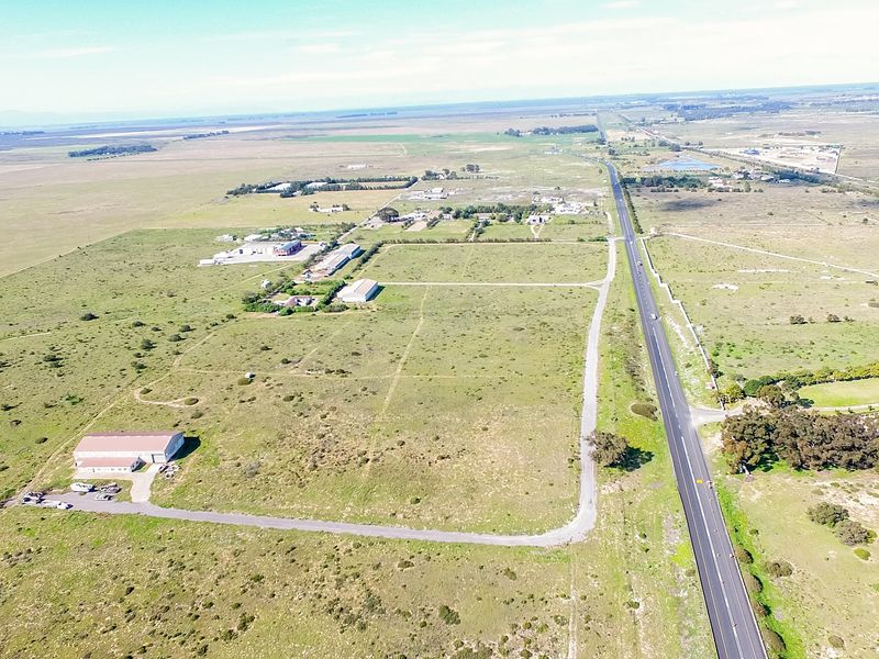 Industrial Warehouse - Photo 7