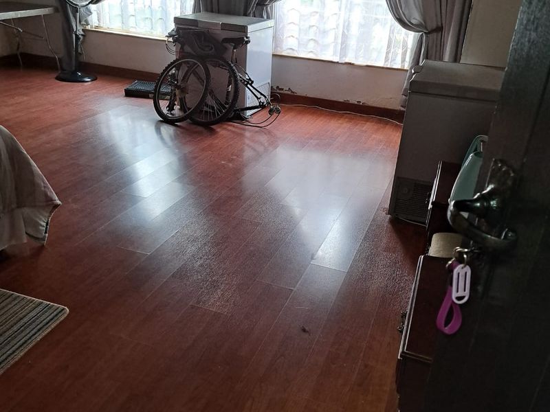 Spacious room to rent in Rynoue - Photo 2