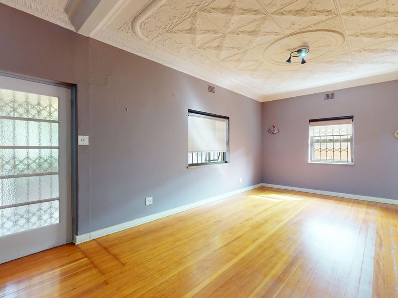 Starting to bid from R1,499,000! Non-Distressed Live Luxury Auction! - Photo 6