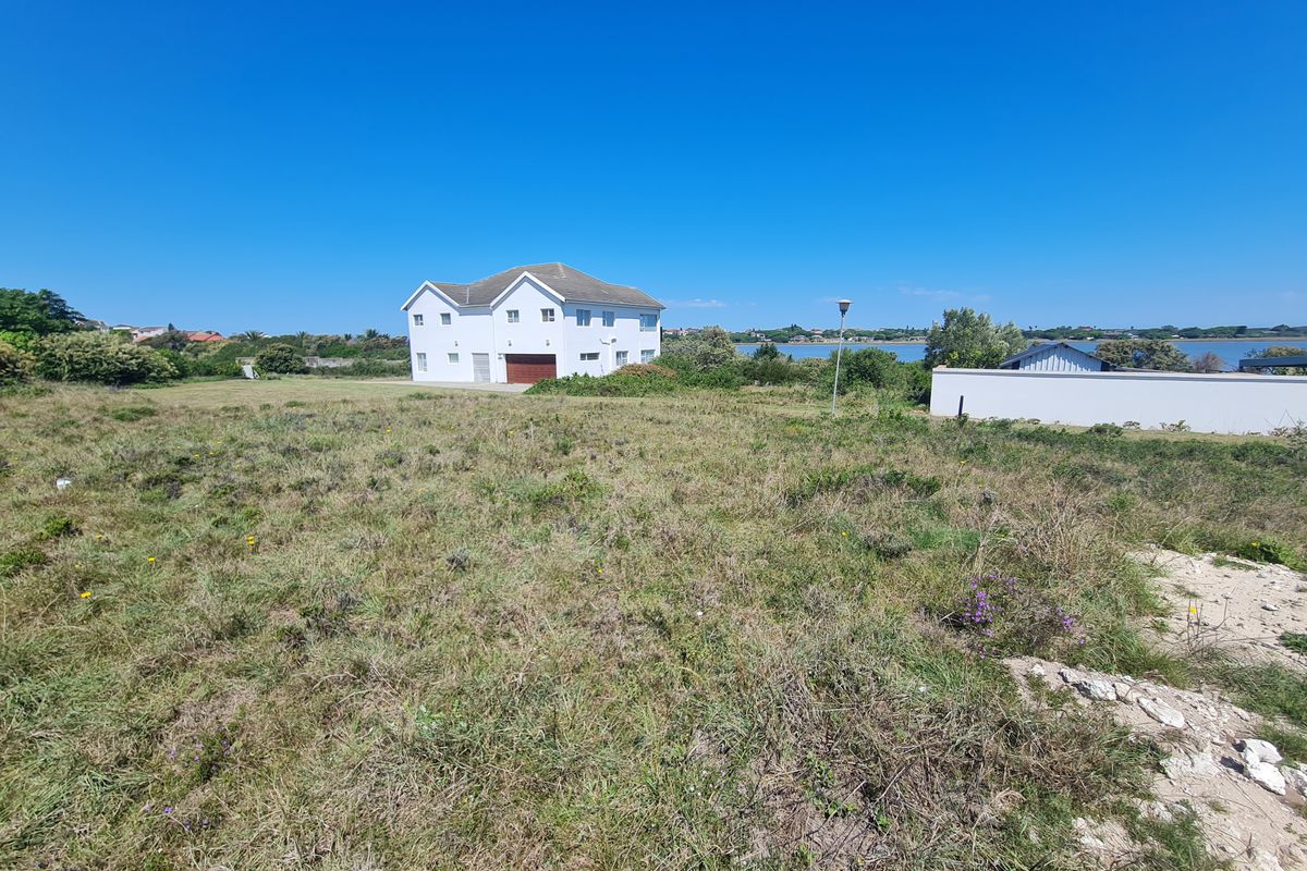 Vacant Stand in Small Estate Overlooking the Reserve and Lagoon in Aston Bay, Jeffreys Bay - Photo 3