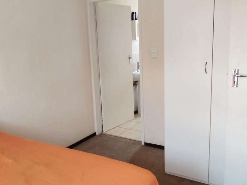 Charming 3-bedroom home in Sharon Park, Nigel – perfect for families seeking comfort - Photo 6