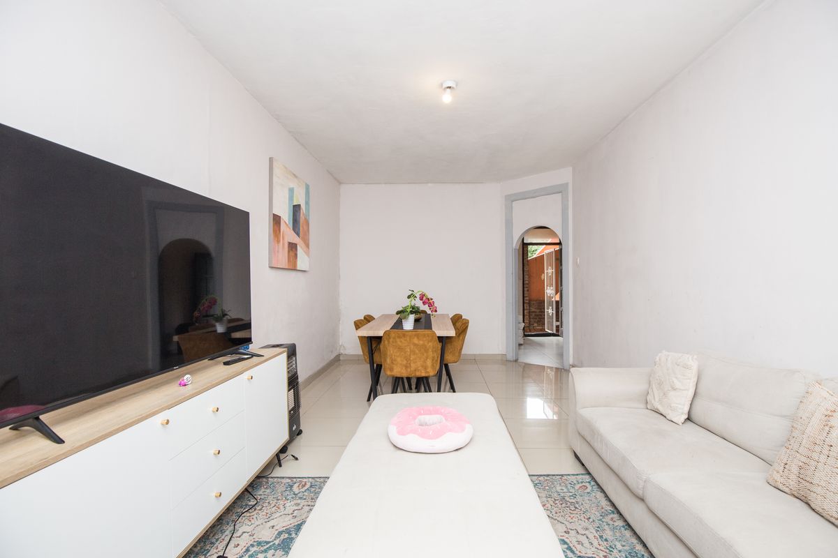 Perfect entry into property investment market - Photo 5