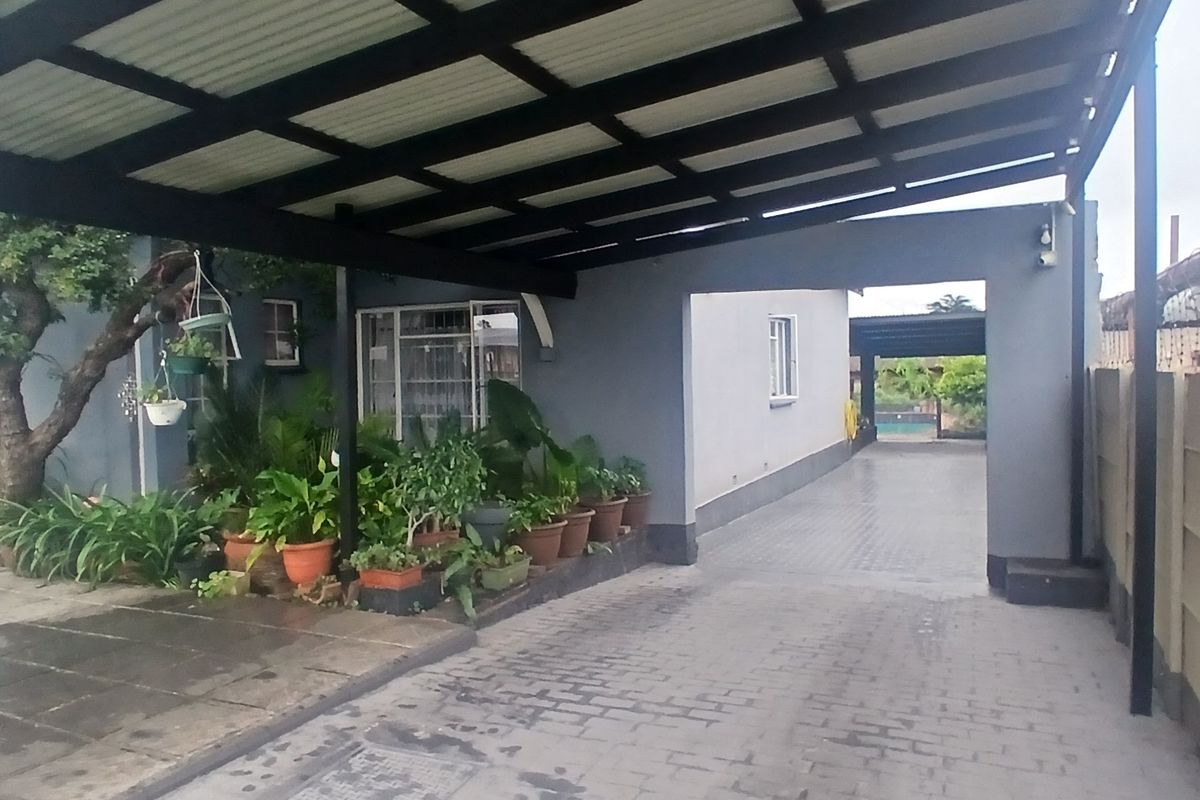 Versatile Family Home with Flatlet & Incredible Income Potential - Photo 2