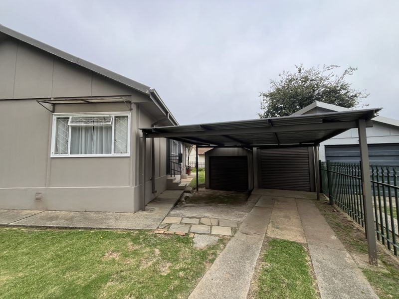 Charming, Cozy Home — Lovingly Maintained and Move-In Ready - Photo 10